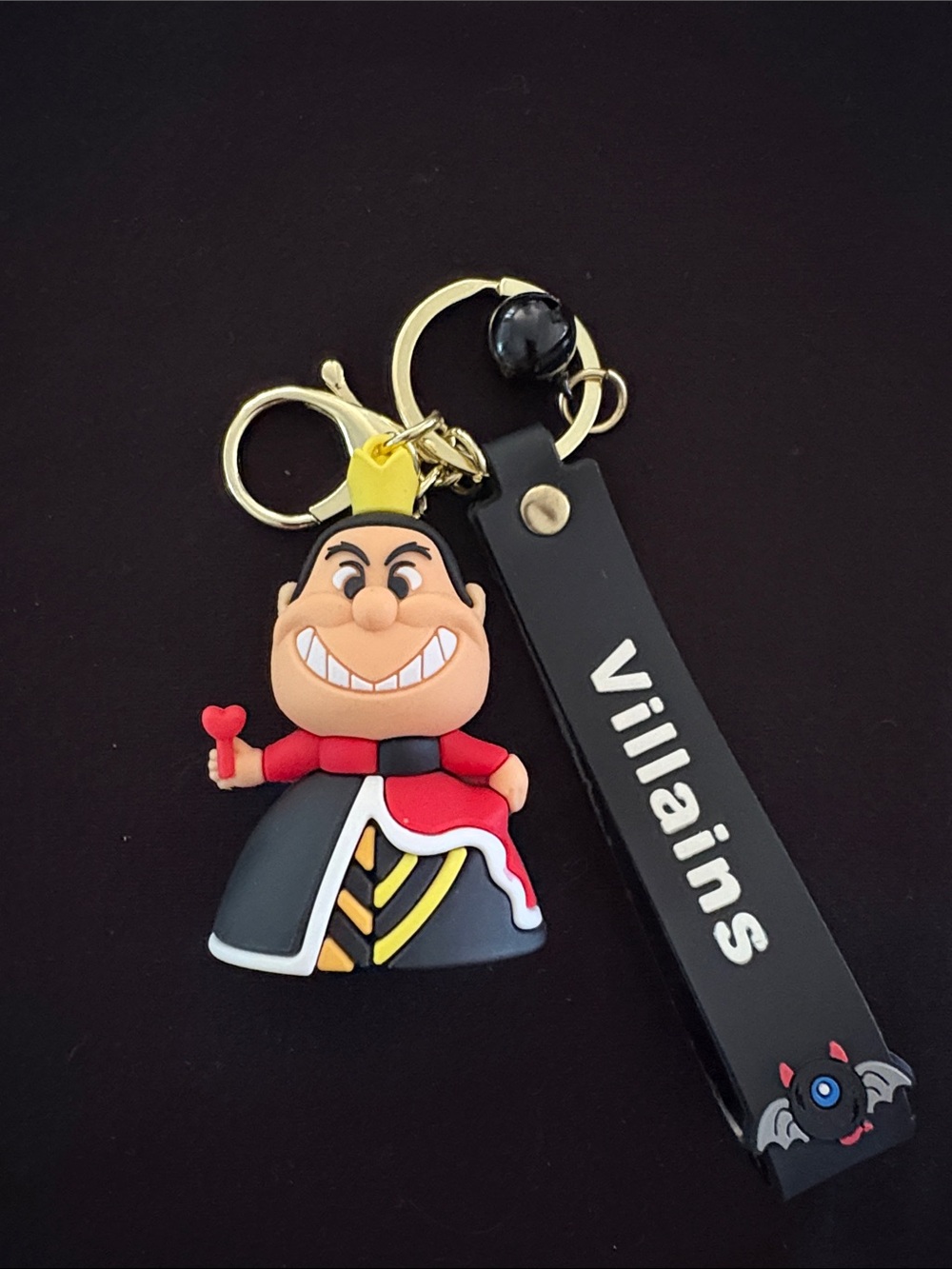 Villains Queen Of Hearts Bag Charm Keychain - Black, Red, Gold